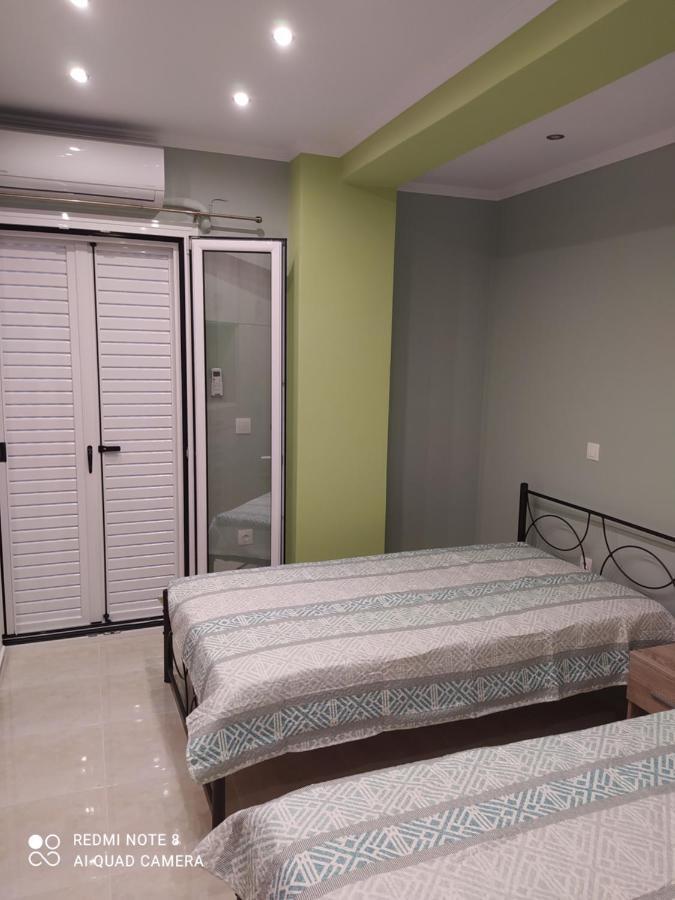 Just Constructed! Vila Gastouni Exterior foto