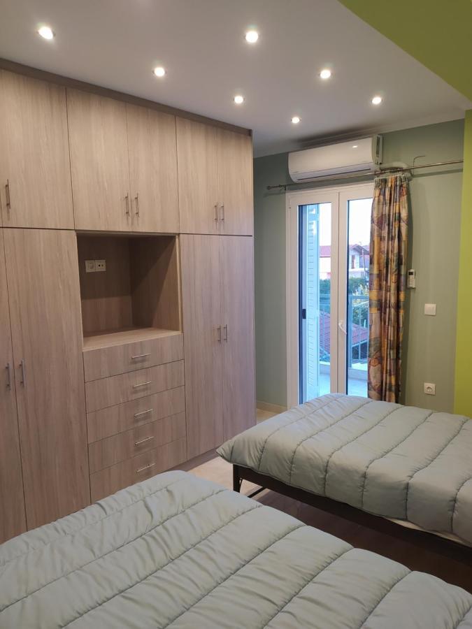 Just Constructed! Vila Gastouni Exterior foto
